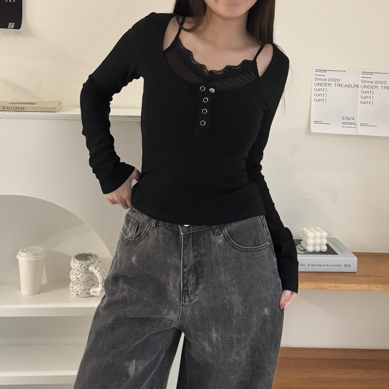 蕾絲邊兩件式排釦上衣 251167