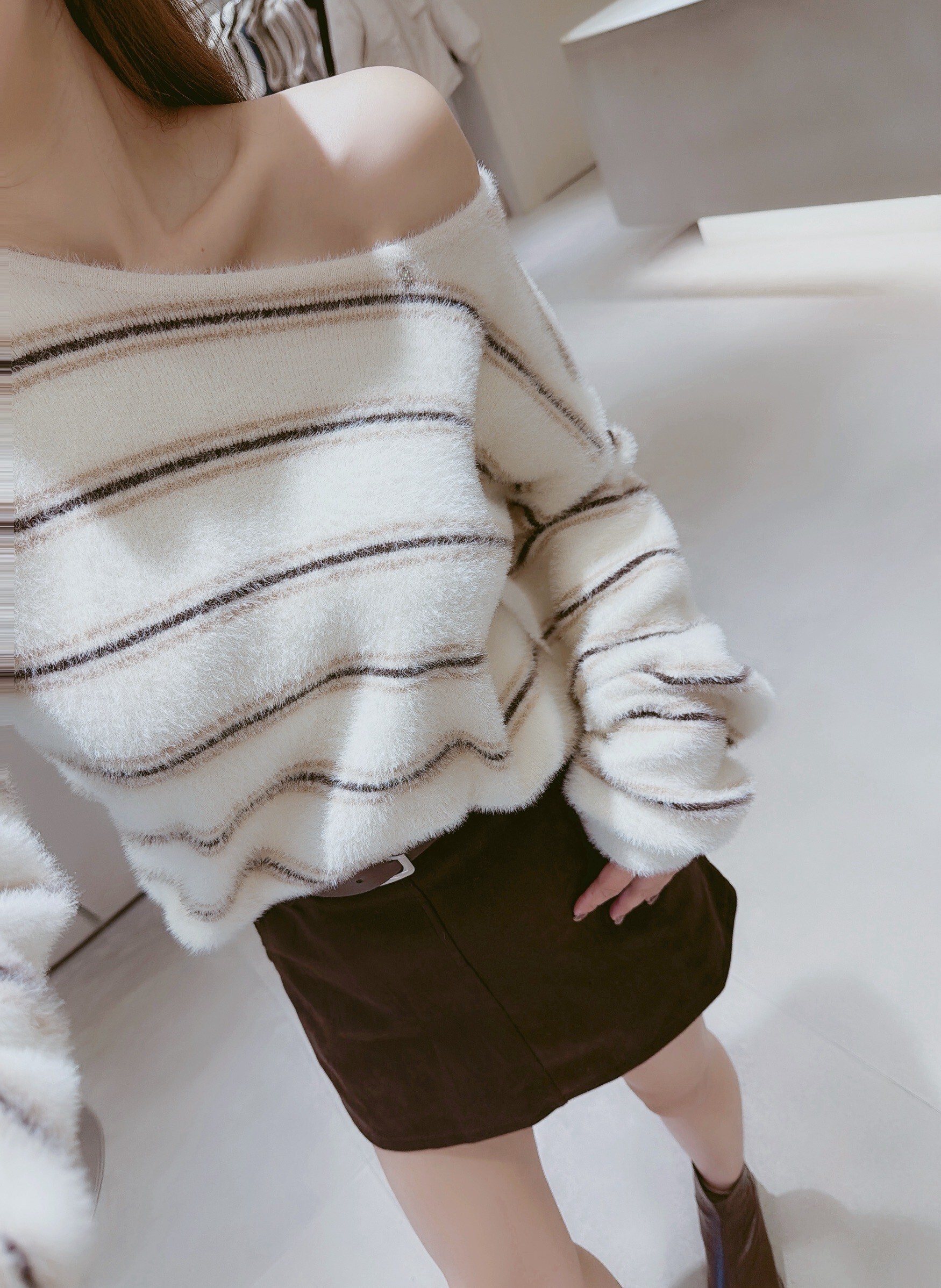 小鐵牌細條配色毛海上衣