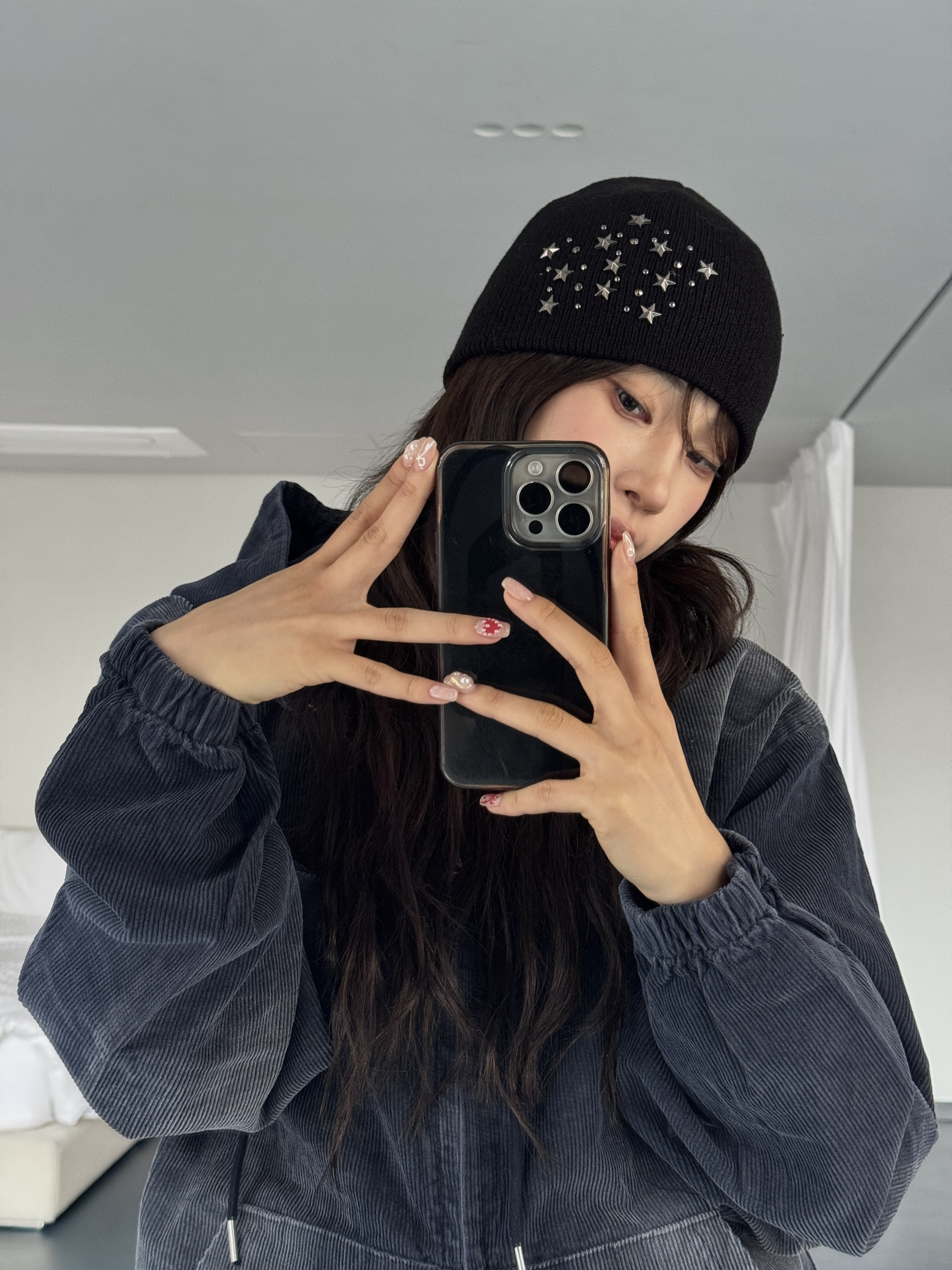 仿舊星星造型 卯釘短簷毛帽