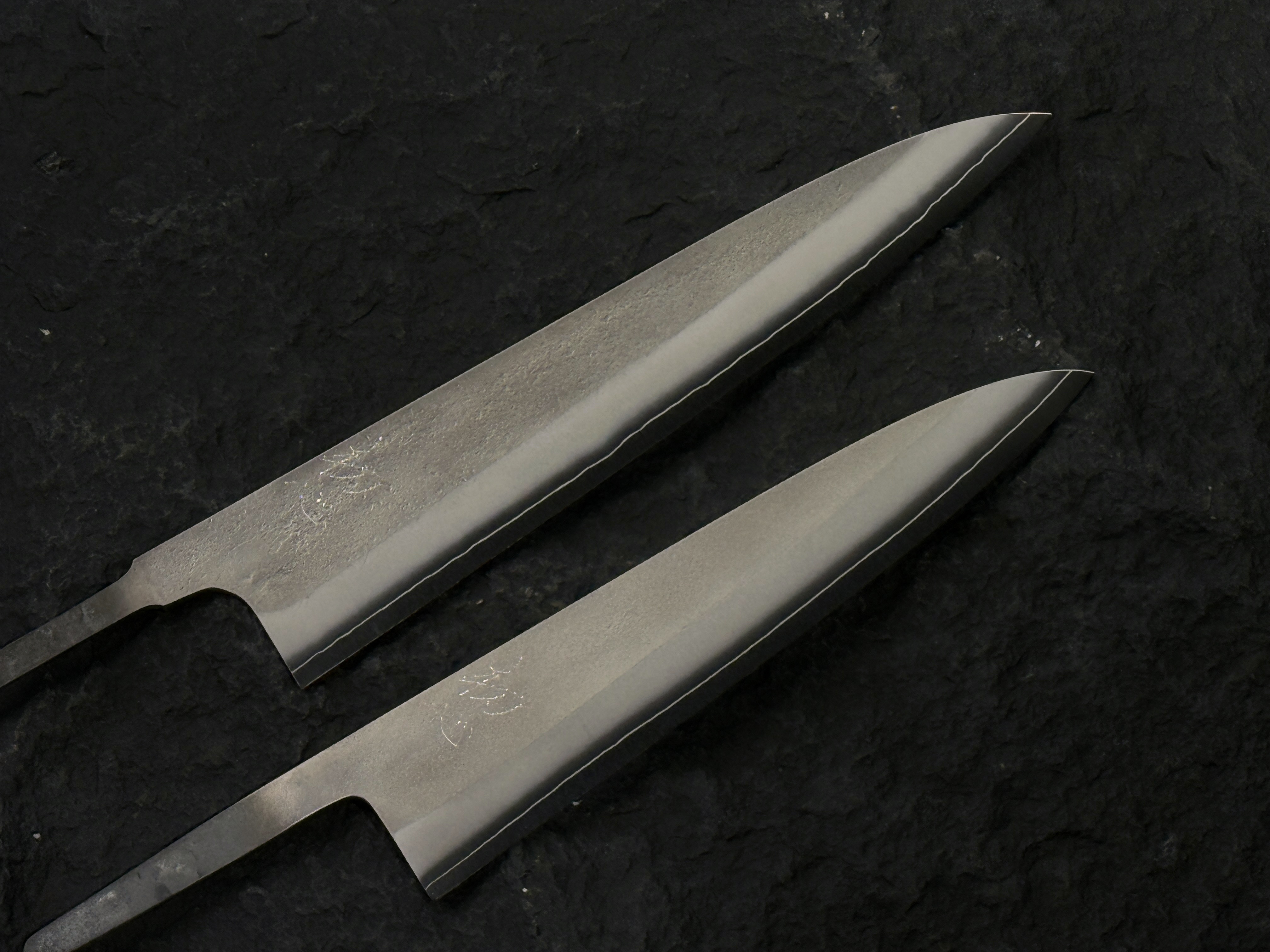 初心 吉金 SKD高速鋼 梨地 牛刀