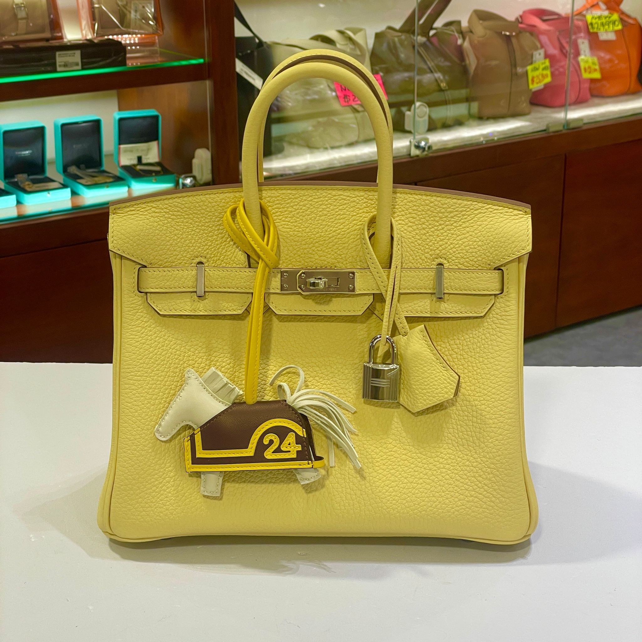 K刻!!! 新鮮單~全新BIRKIN 25, 小雞黃Togo皮,銀扣 1Z/JAUNE POUSSIN H041344CK1Z #B25, 柏金包, #BRAND NEW #香榭站正品