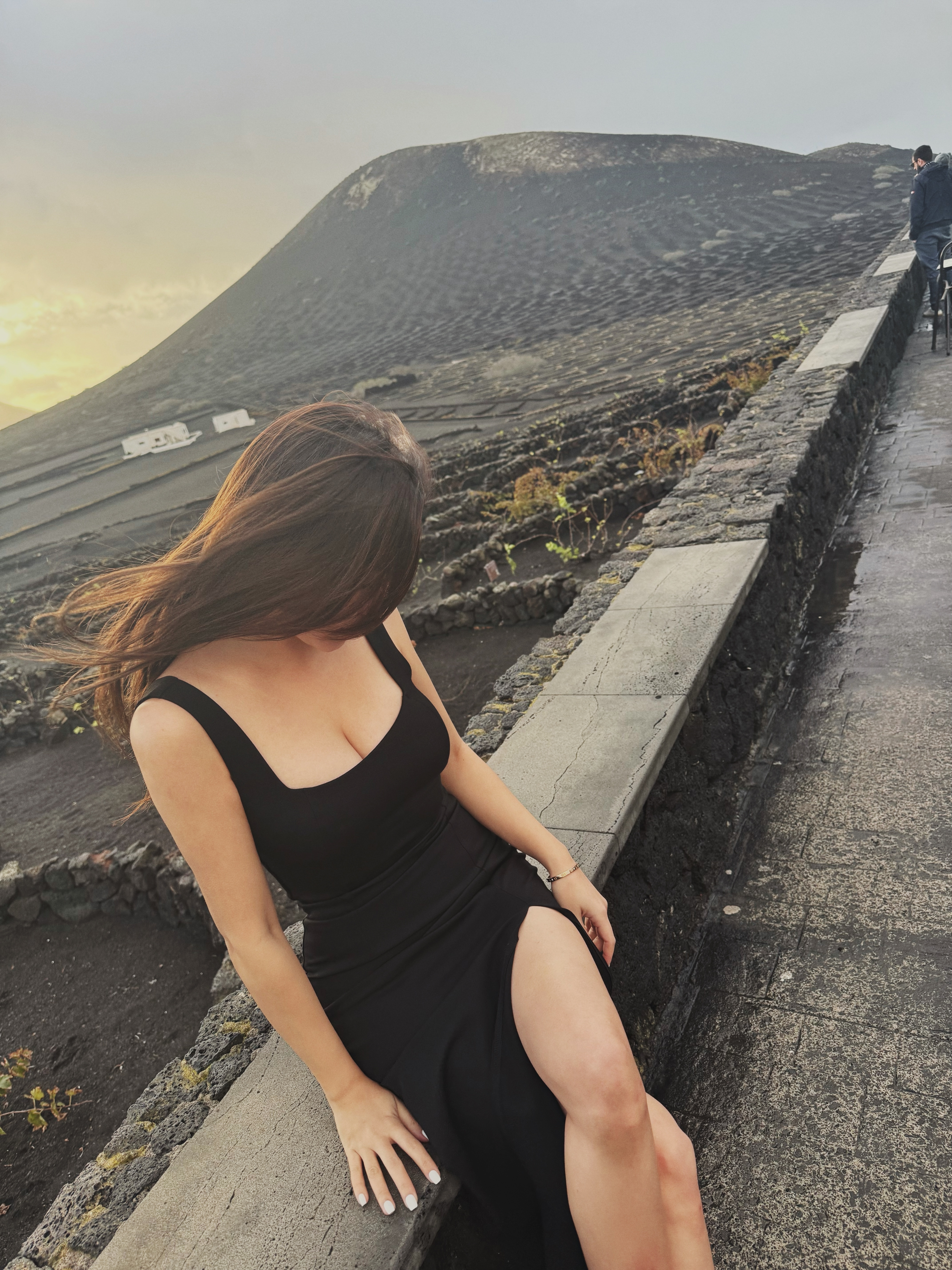 Cradle 柔美曲線 經典簡約棉質開衩洋裝