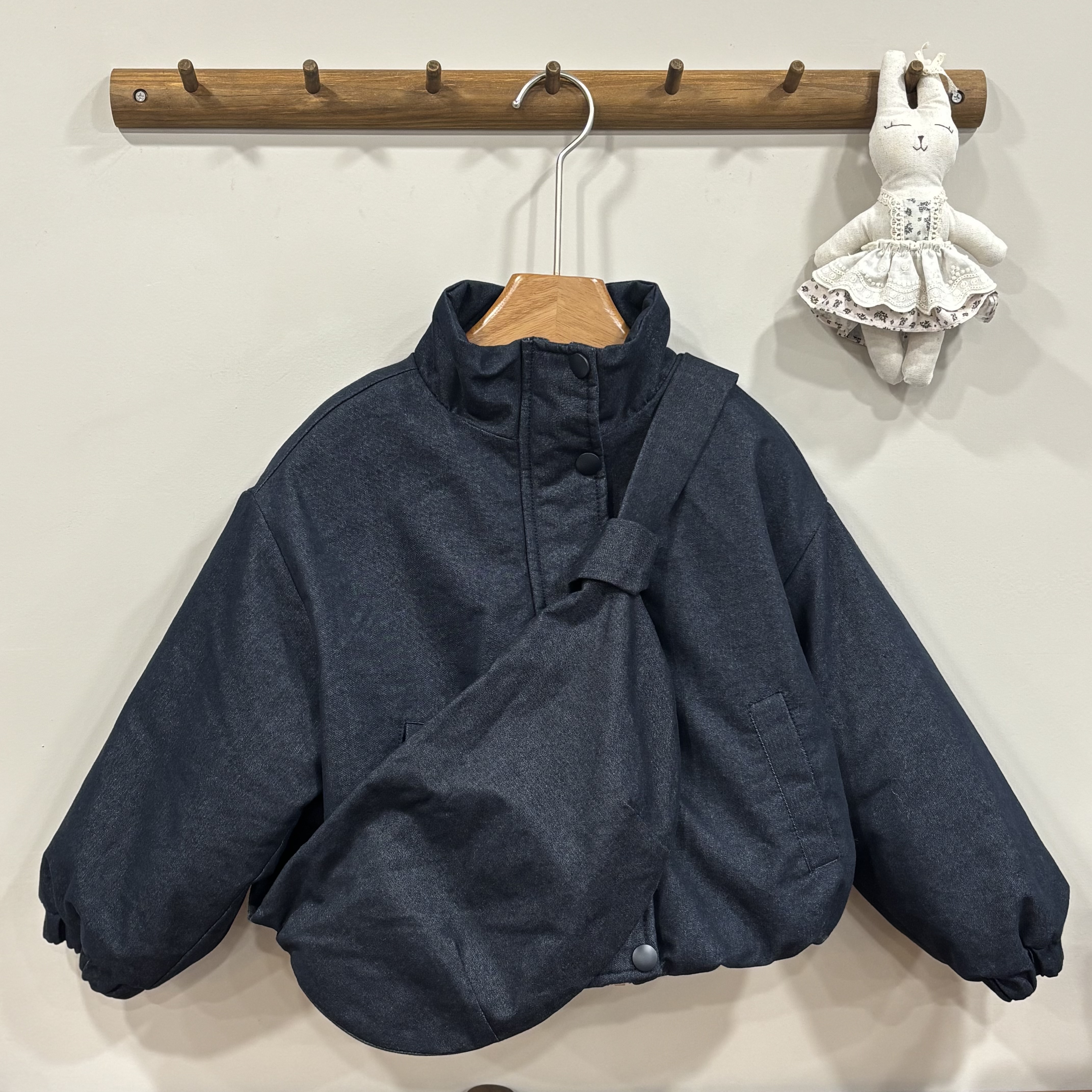 A03854附包包外套