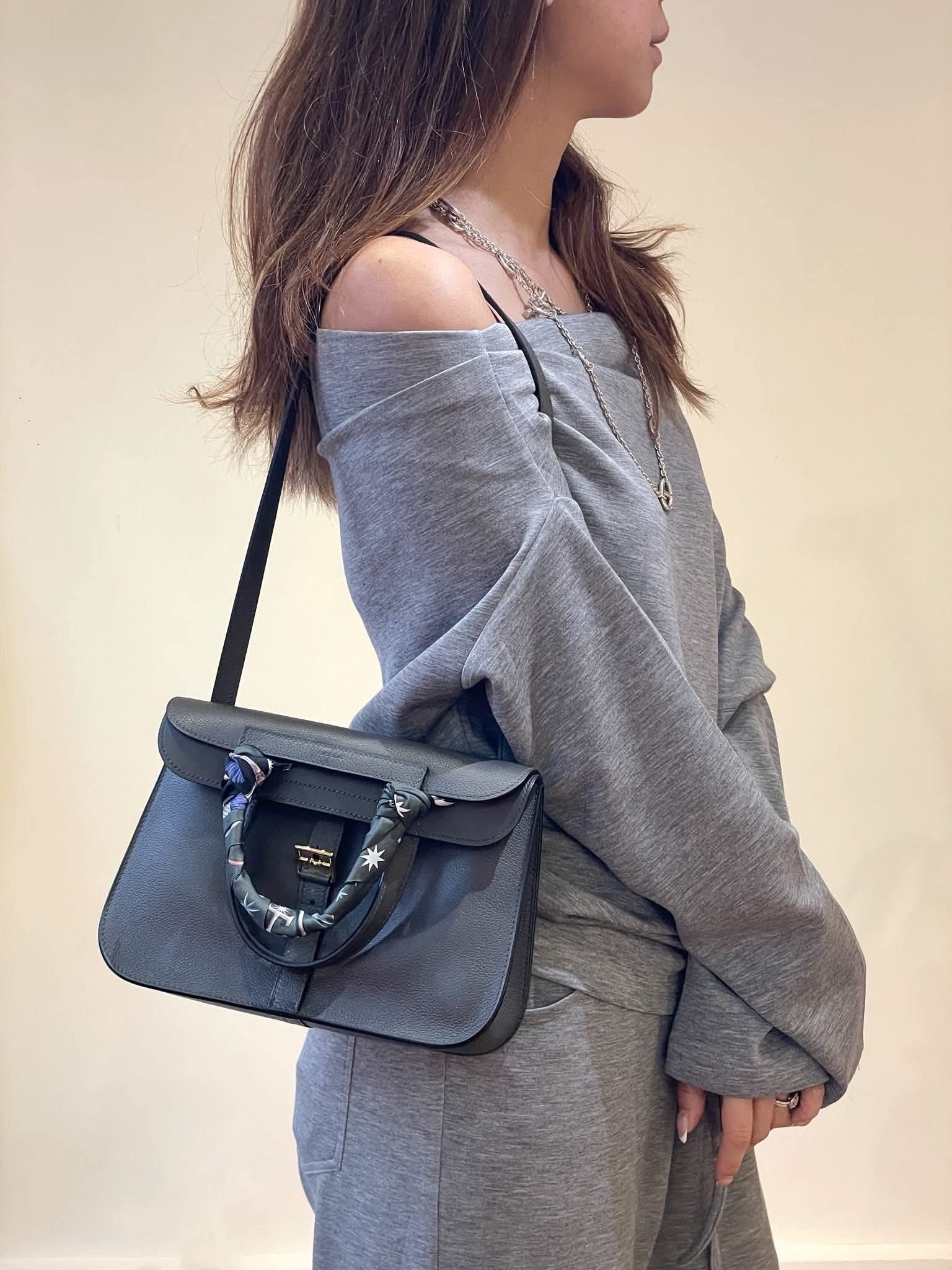 Preloved Hermès Halzan25  Evercolor Leather Vert De Gris GHW HK$3x,xxx   (HK$2,000 即時落訂)