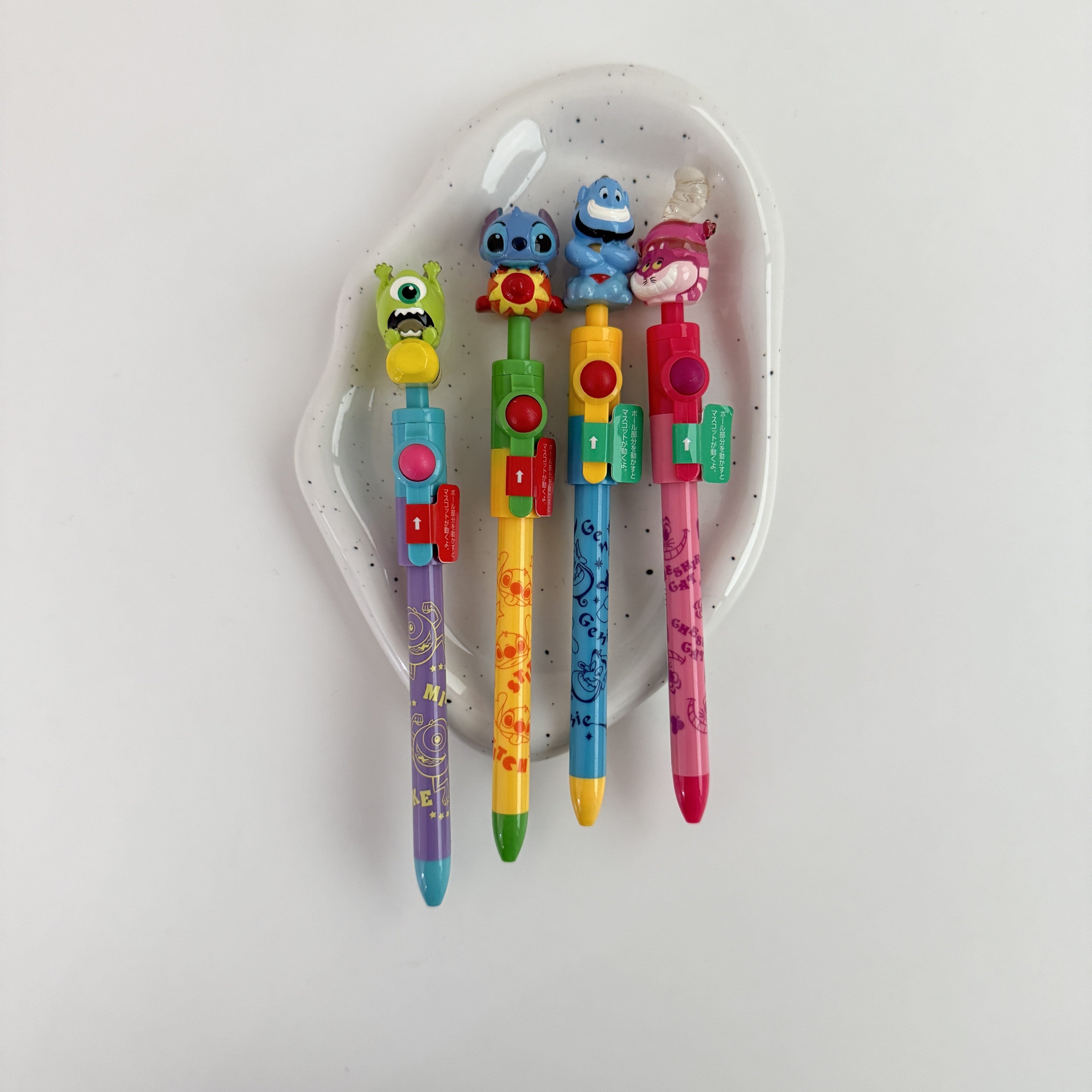 現貨┃日本 Disney 迪士尼 史迪奇 阿拉丁 大眼仔 柴郡貓 妙妙貓 轉轉滾珠 黑色 原子筆