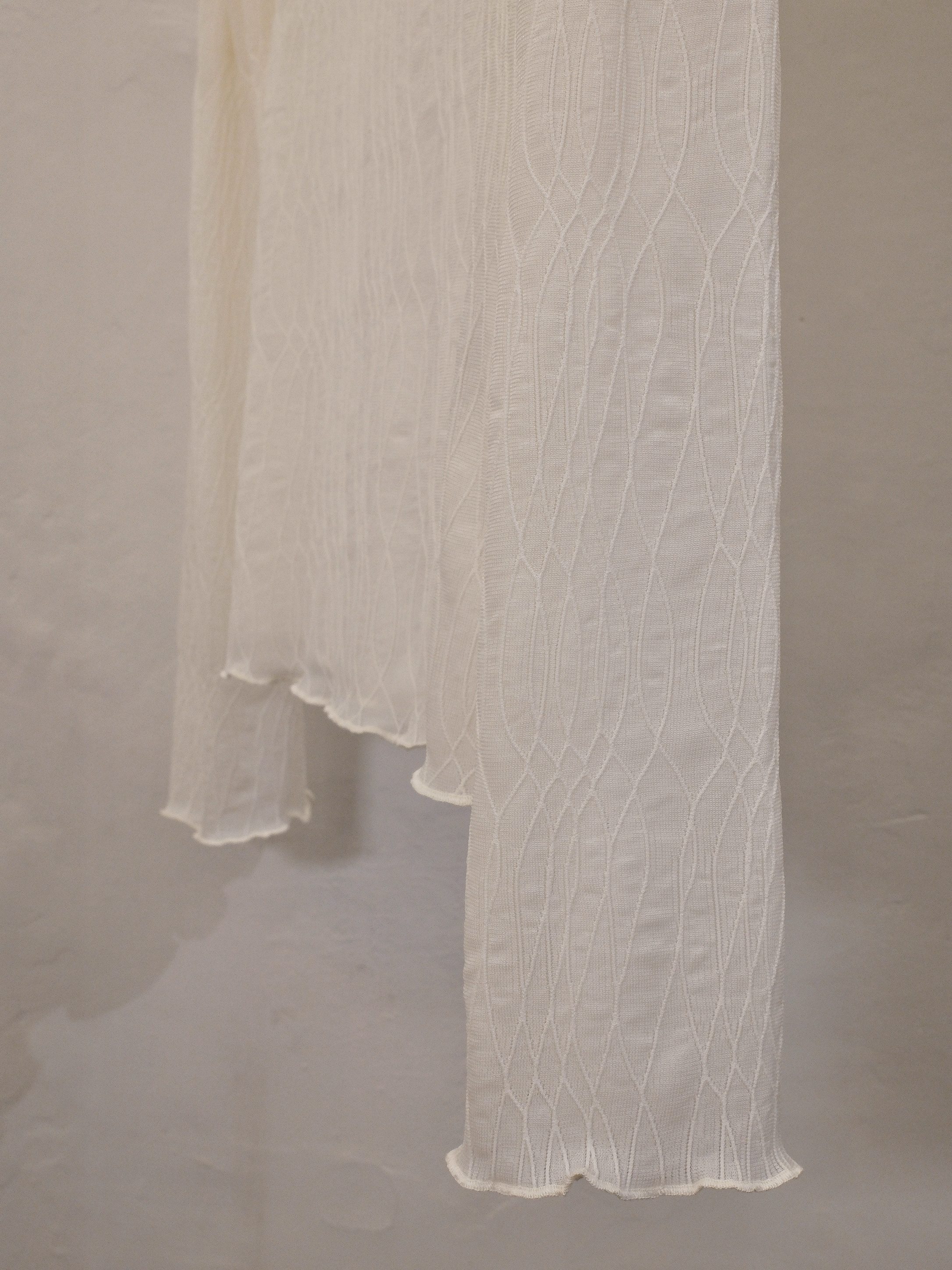 現貨 7337 木耳邊透紗長袖打底