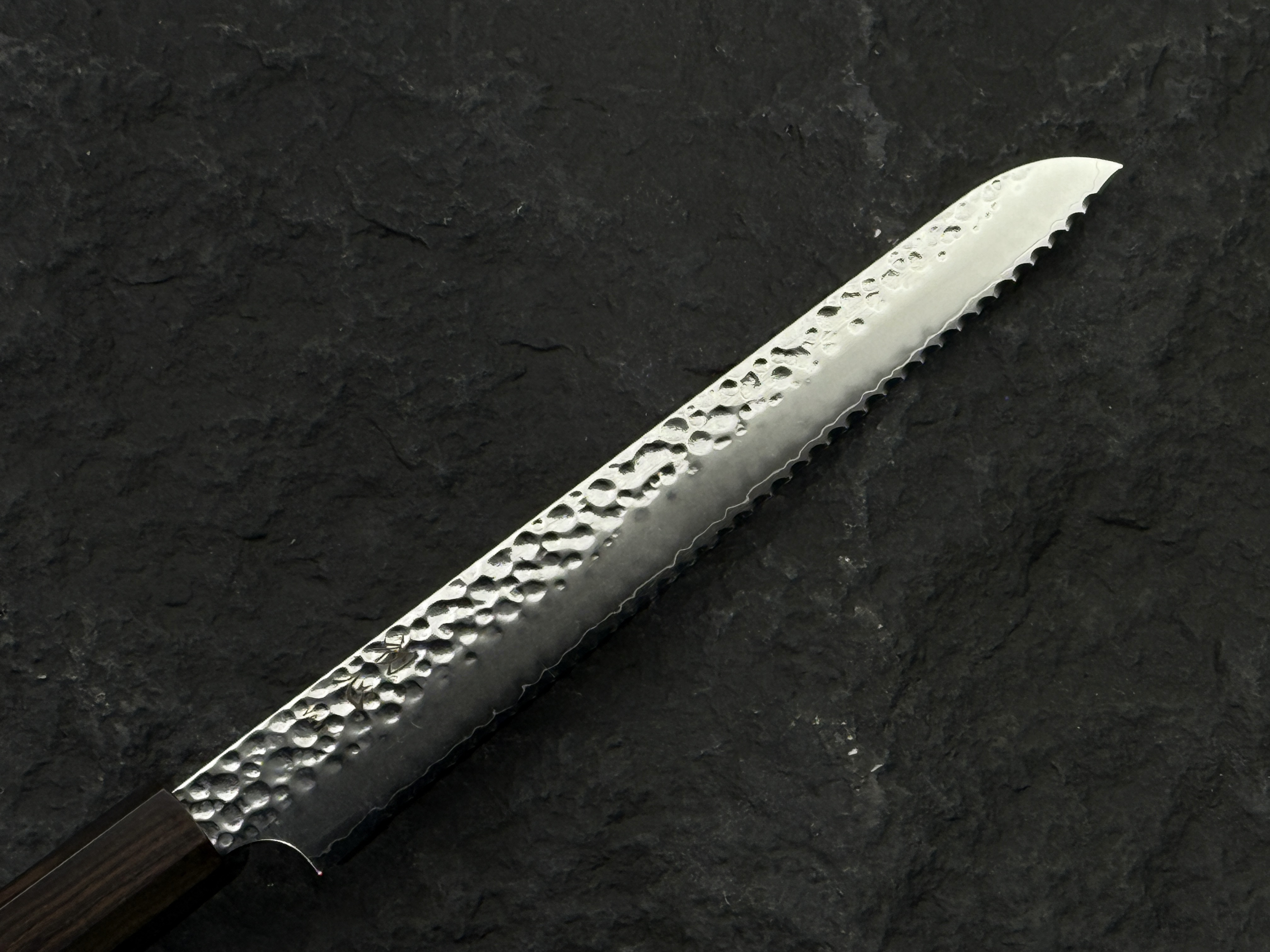 初心 隼 VG-10 槌目 麵包刀 黑檀柄