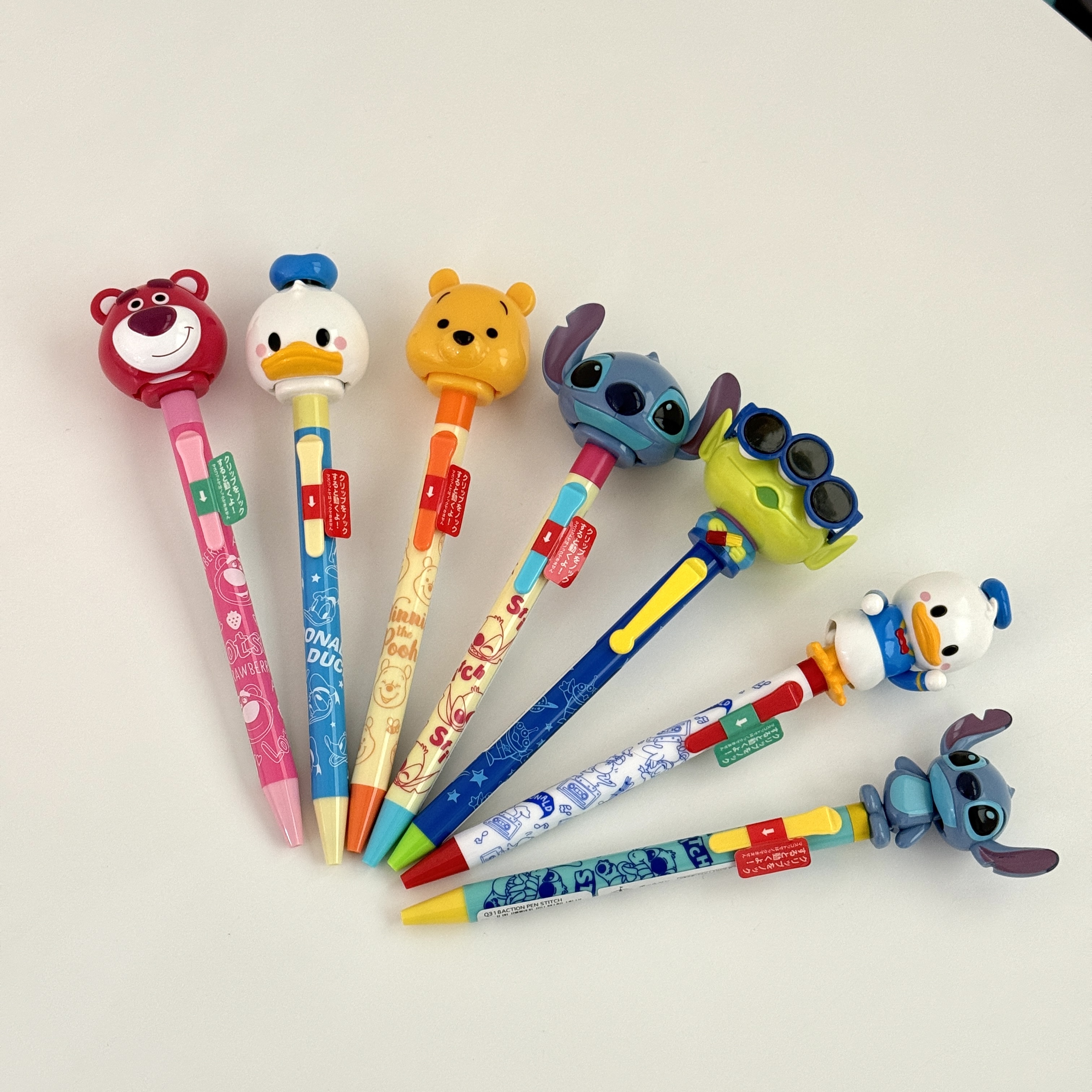 現貨┃日本 Disney 迪士尼 史迪奇 唐老鴨 三眼怪 熊抱哥 維尼 大頭可動身體 原子筆 黑色