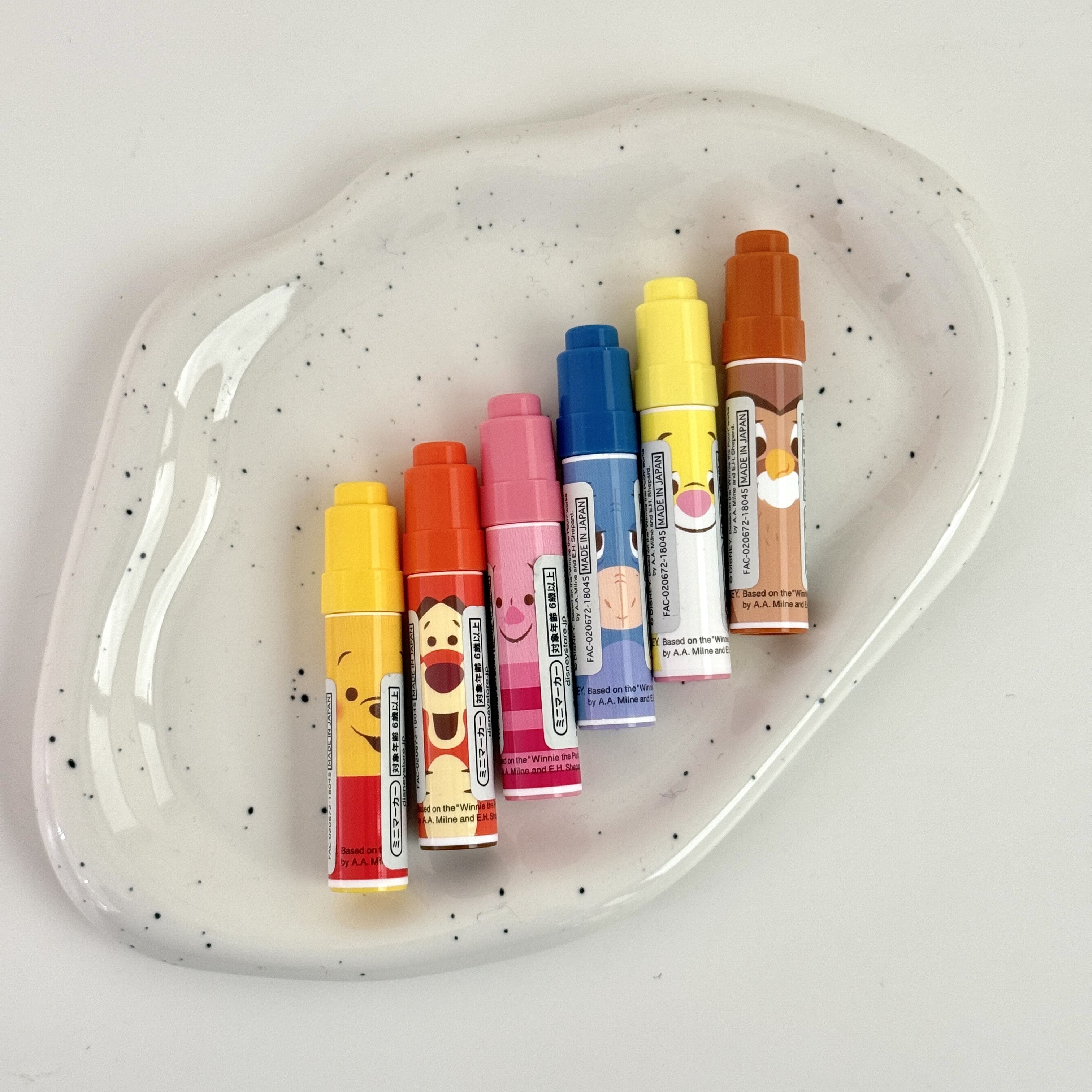 現貨┃日本 Disney 迪士尼 小熊維尼家族 迷你螢光筆