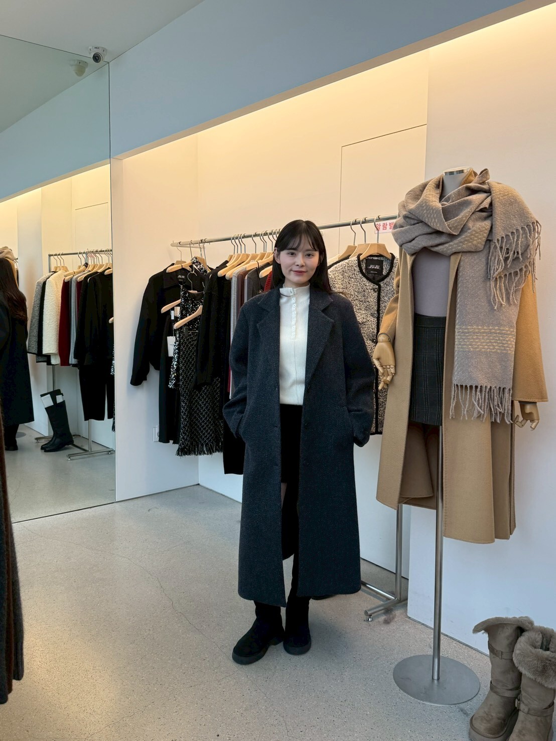 JU5405 深灰羊毛排扣中長款大衣 *特價*