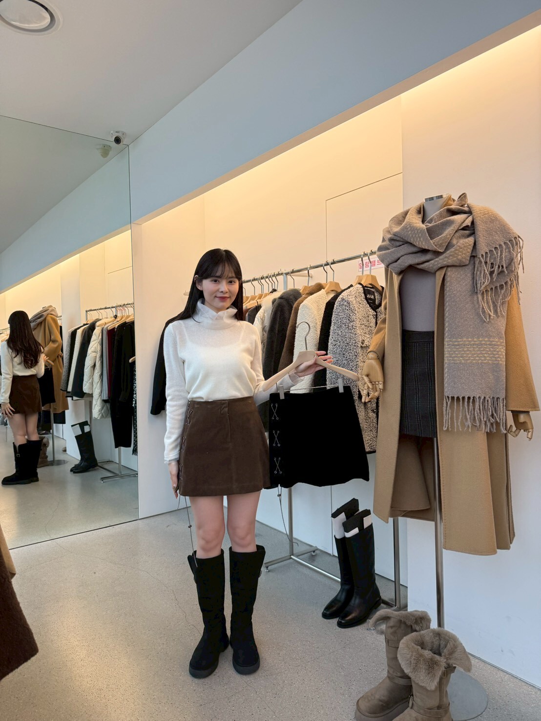 JU5302 交叉綁帶絲絨短裙