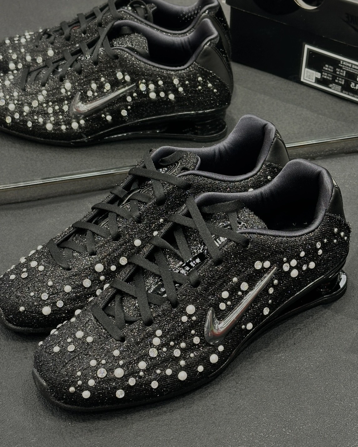 Nike Shox Z 暗夜珍珠 馬年限定脫韁系列