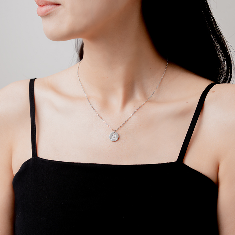 miramira字母｜白鋯石圓牌字母A項鍊B5033-銀14421