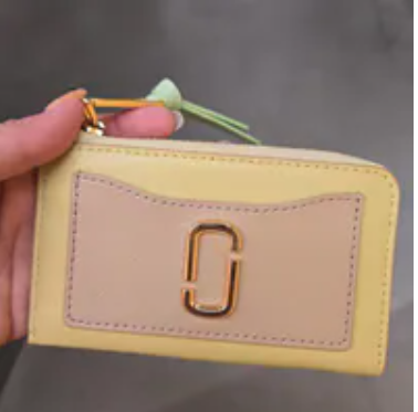 [S] MARC JACOBS PEPPERMINT MULTI 2F3SMP063S07-397 THE UTILITY SNAPSHOT TOP ZIP MULTI WALLET, 196611280792 (SMJ615)