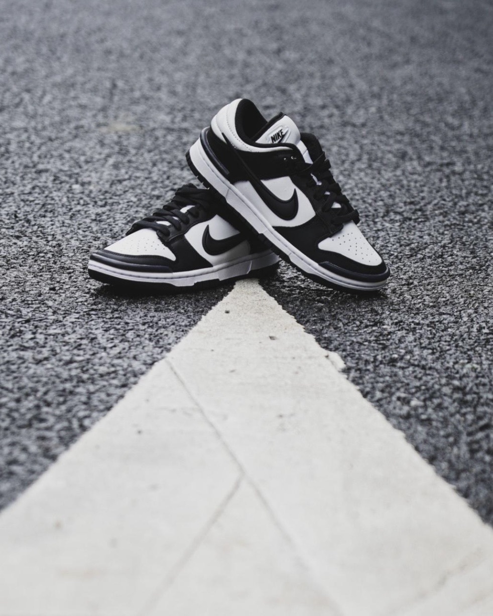 #代購 NIKE Wmns Dunk Low Twist 黑白 熊貓 厚鞋舌 小Ambush DZ2794-001