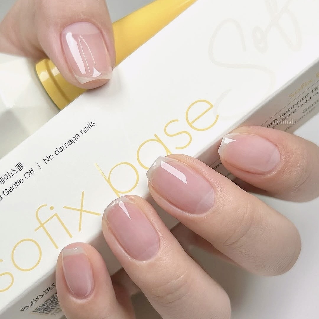 Estemio Sofix (易搽易缷底油)