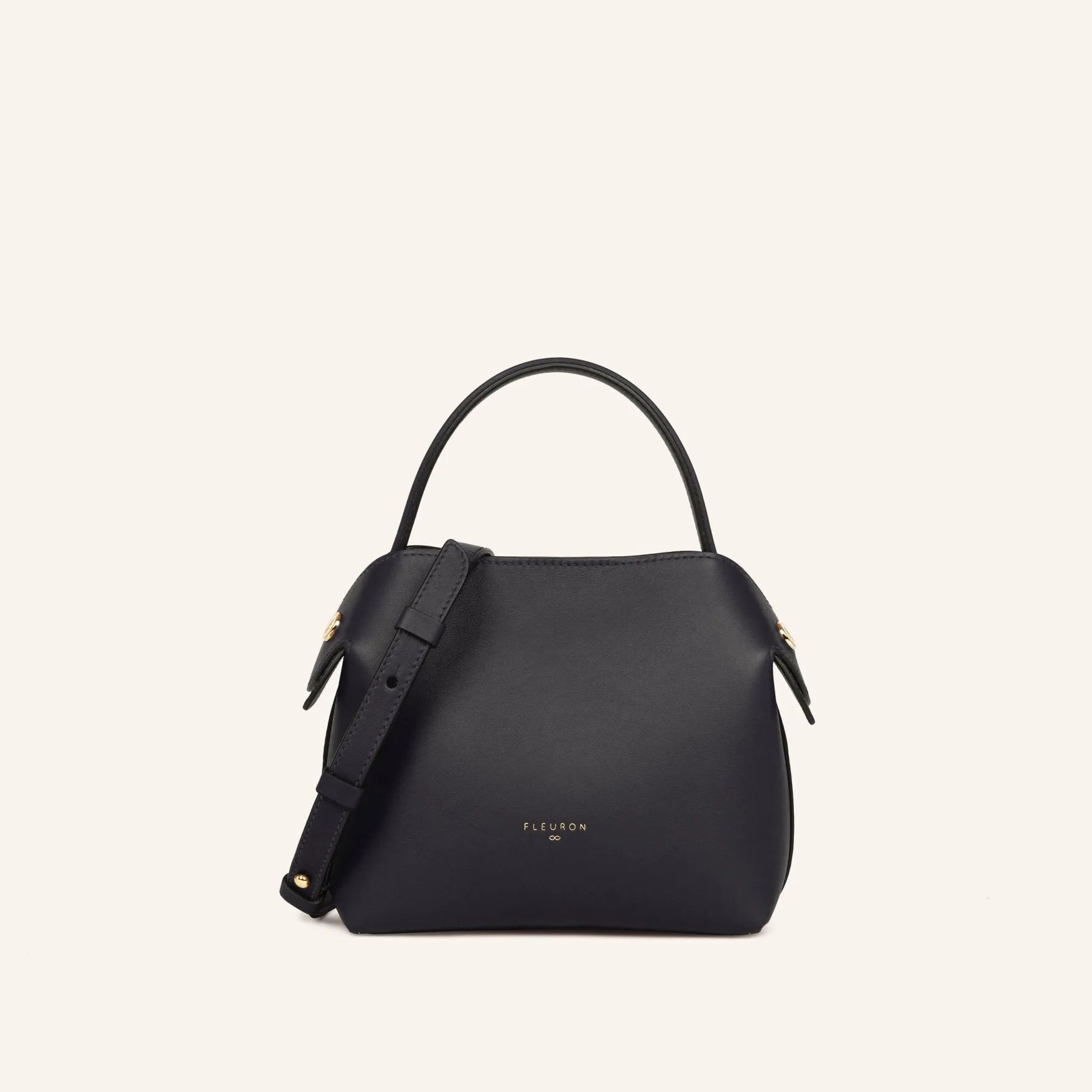 1FL0104-036 [FLEURON] Mini Swann Noir Lisse #MAF04VL0303BLK (EU)