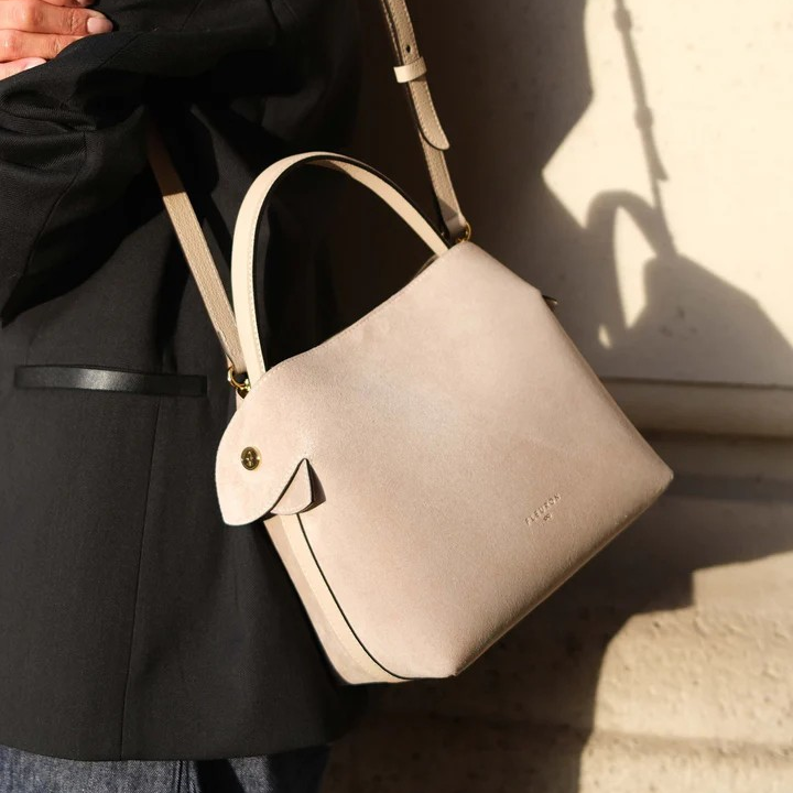 1FL0104-049 [FLEURON] Medium Swann Suede Dune #MAF06SV1304DUN (EU)