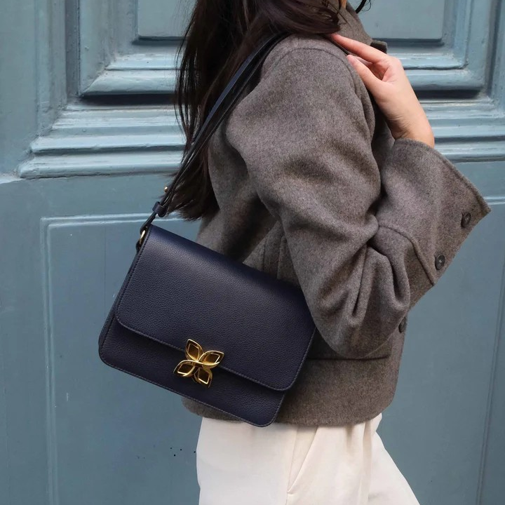 1FL0104-125 [FLEURON] Hortensia Bleu Marine #MAF12VG3923NBU (EU)