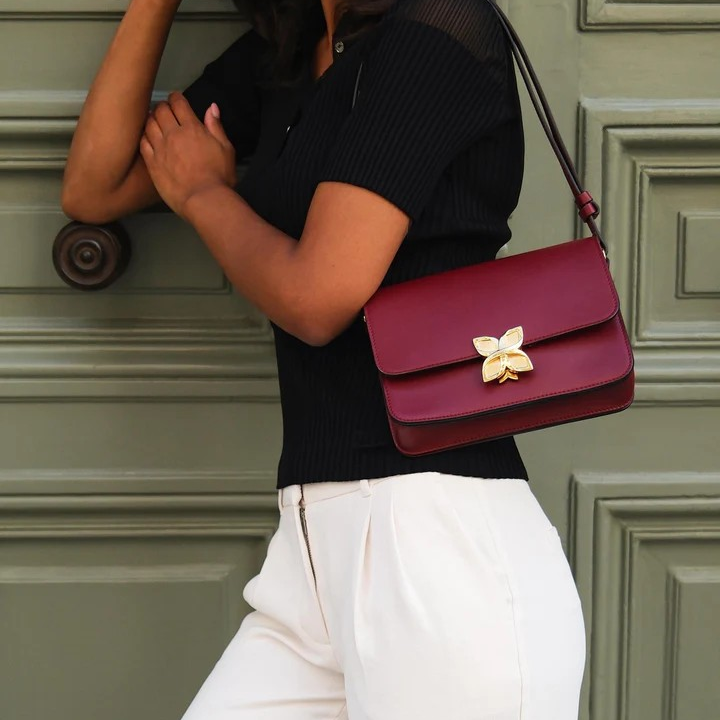 1FL0104-138 [FLEURON] Hortensia Cerise #MAF12VL1724CHR (EU)