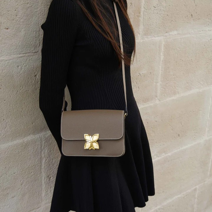 1FL0104-148 [FLEURON] Mini Hortensia Taupe #MAF13VG0808MOL (EU)