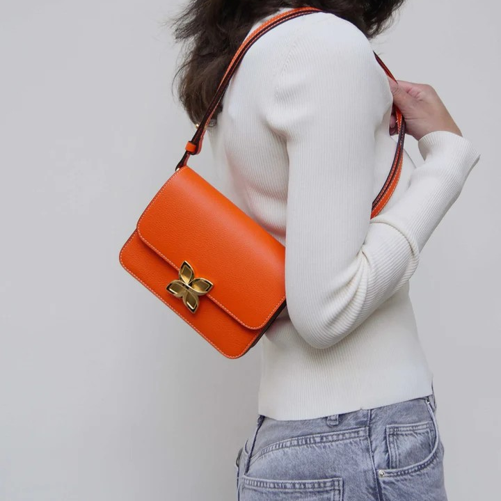 1FL0104-158 [FLEURON] Mini Hortensia Mandarine #MAF13VG1459MDN (EU)