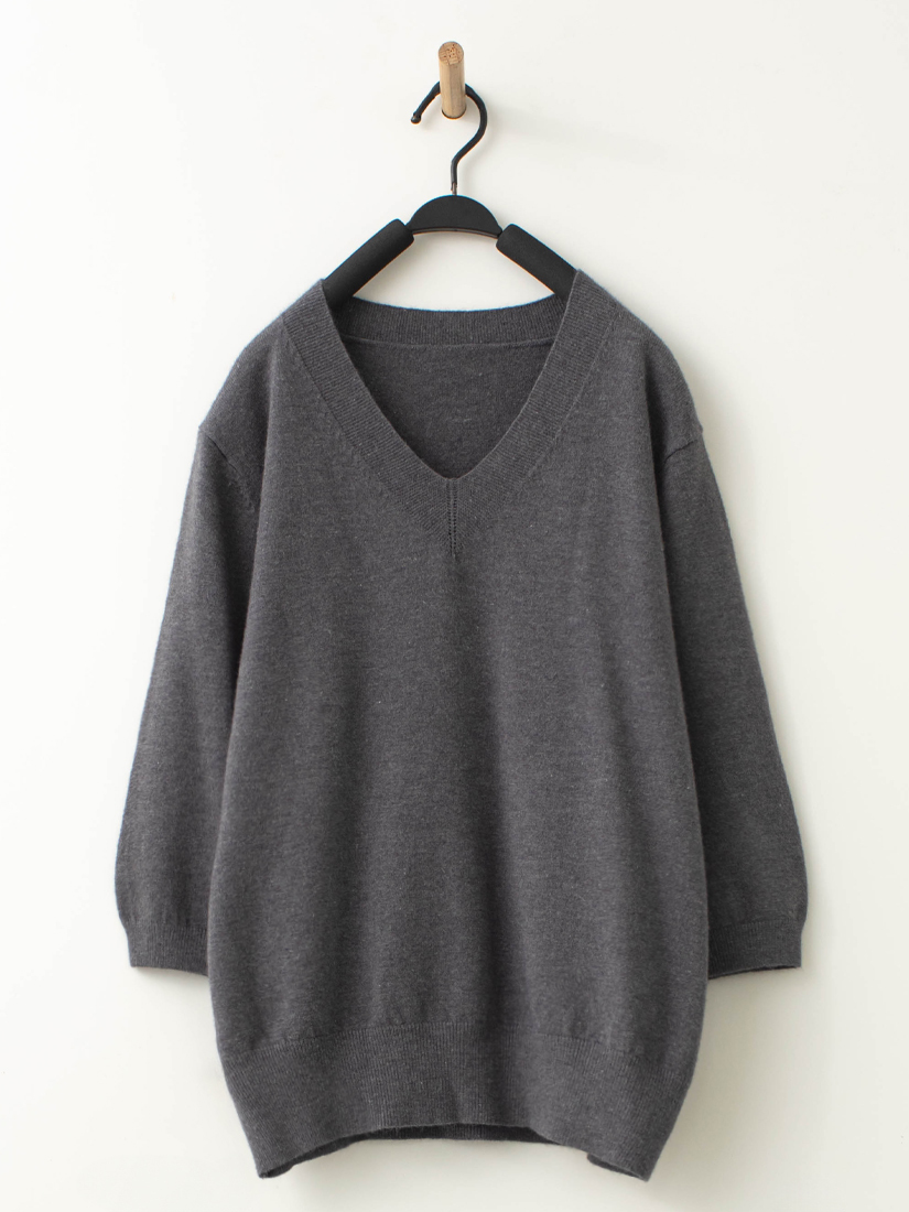 V領針織七分袖上衣天絲棉壓線直筒褲組合