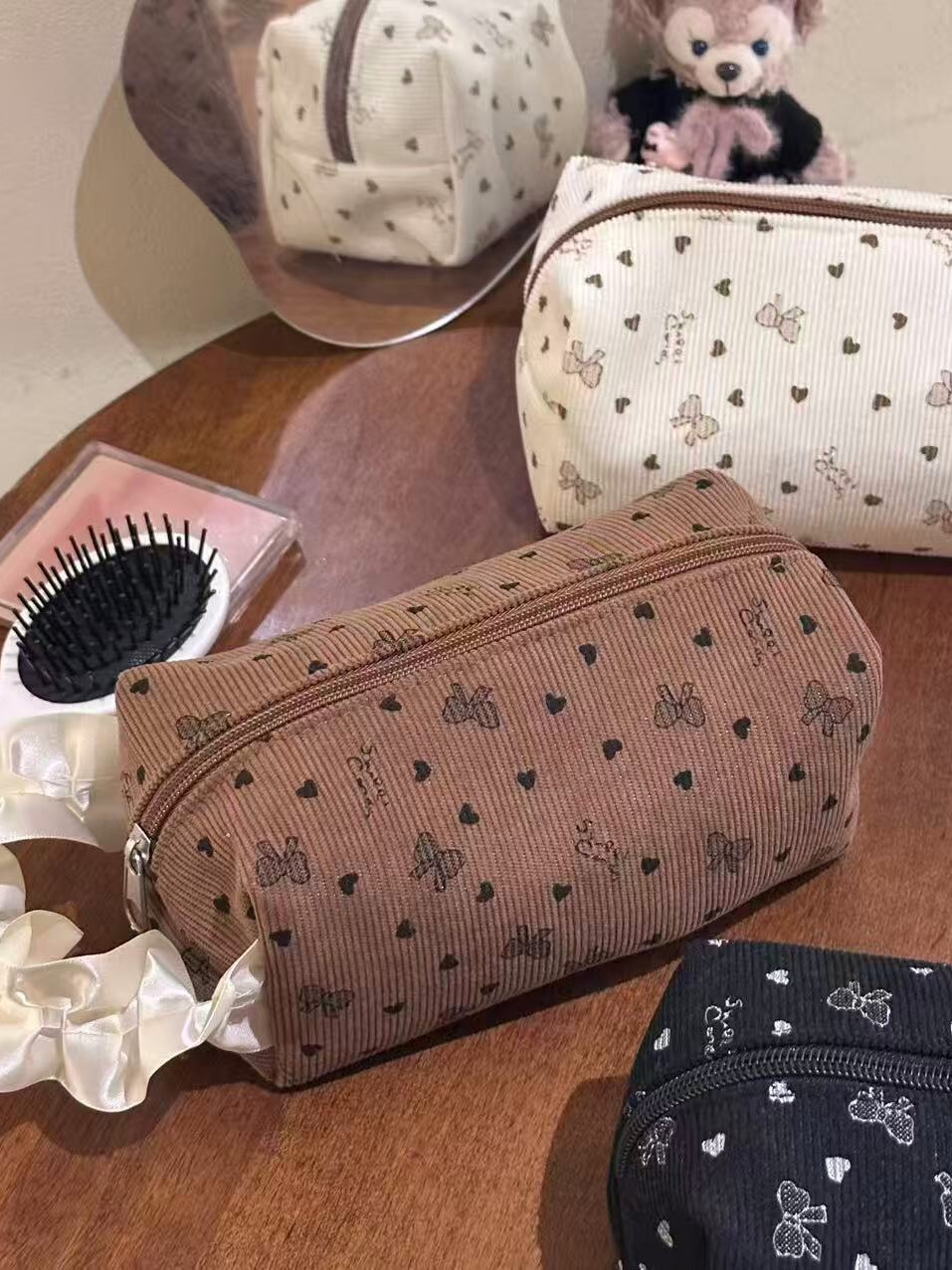 Corduroy Large Capacity Portable Storage Bag