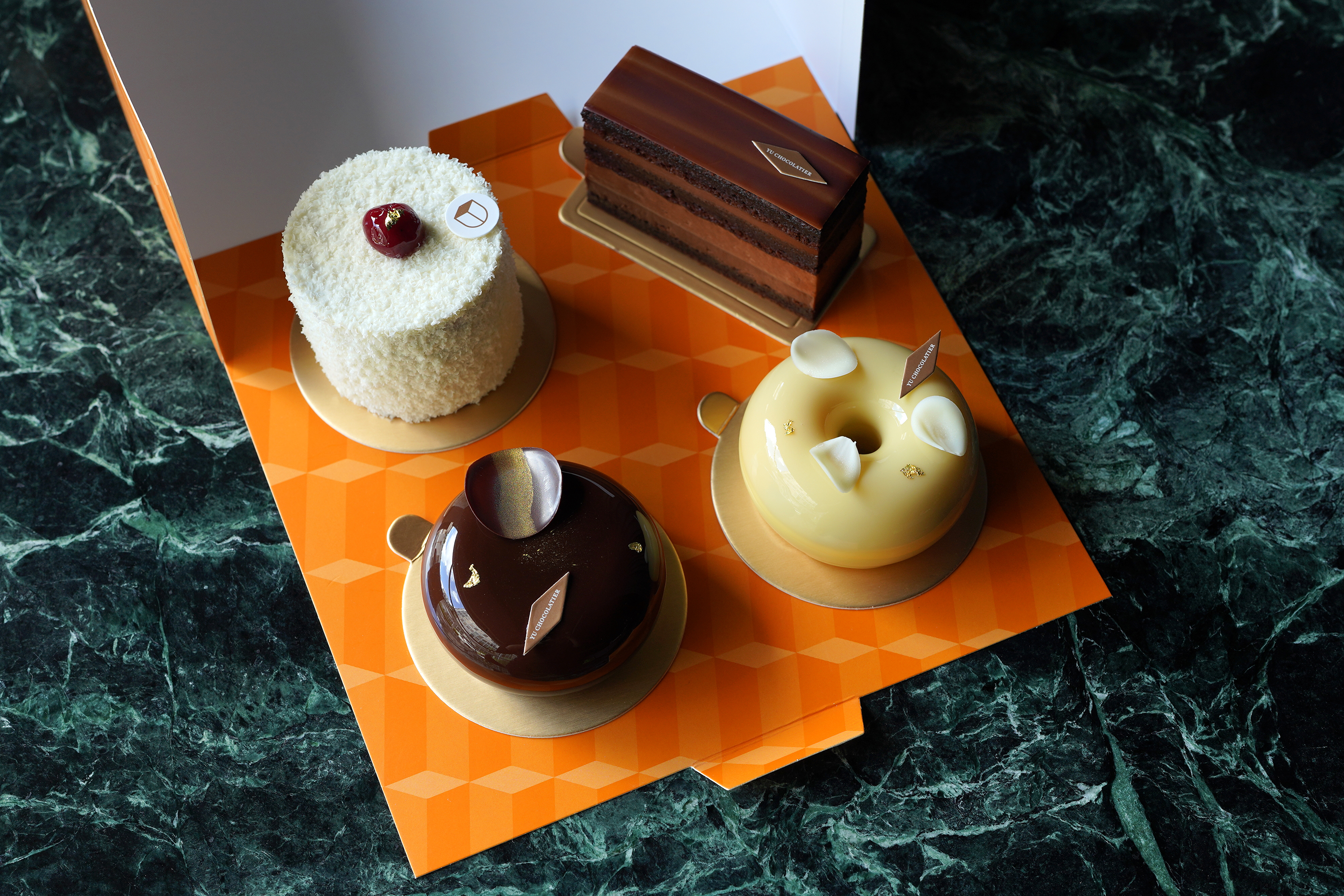 YU CHOCOLATIER 畬室台灣最佳甜點主廚巧克力蛋糕