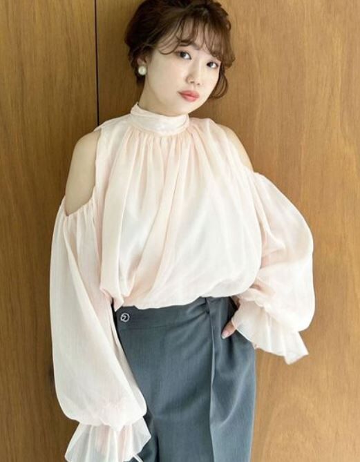 [預購] 折扣 LILY BROWN 垂墜蝴蝶結雪紡襯衫