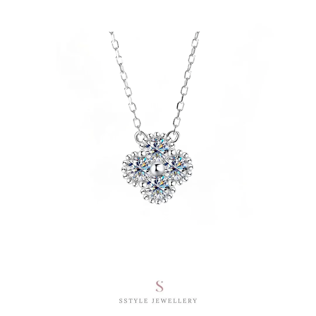 Alana moissanite necklace