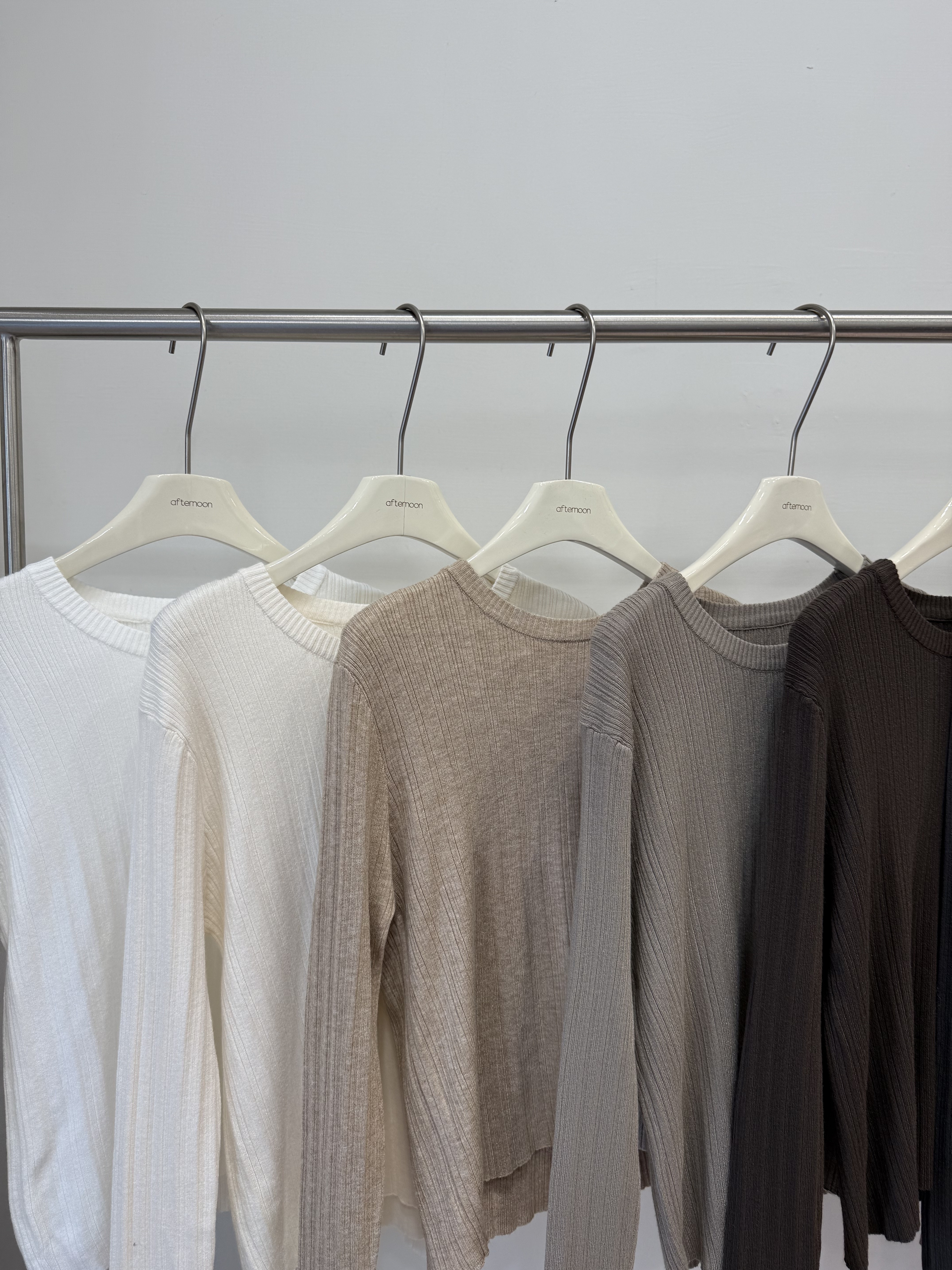 560 圓領坑條打底上衣