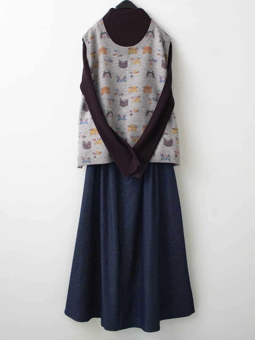 貓咪印花針織背心棉絨立領內搭百褶A字牛仔裙組合