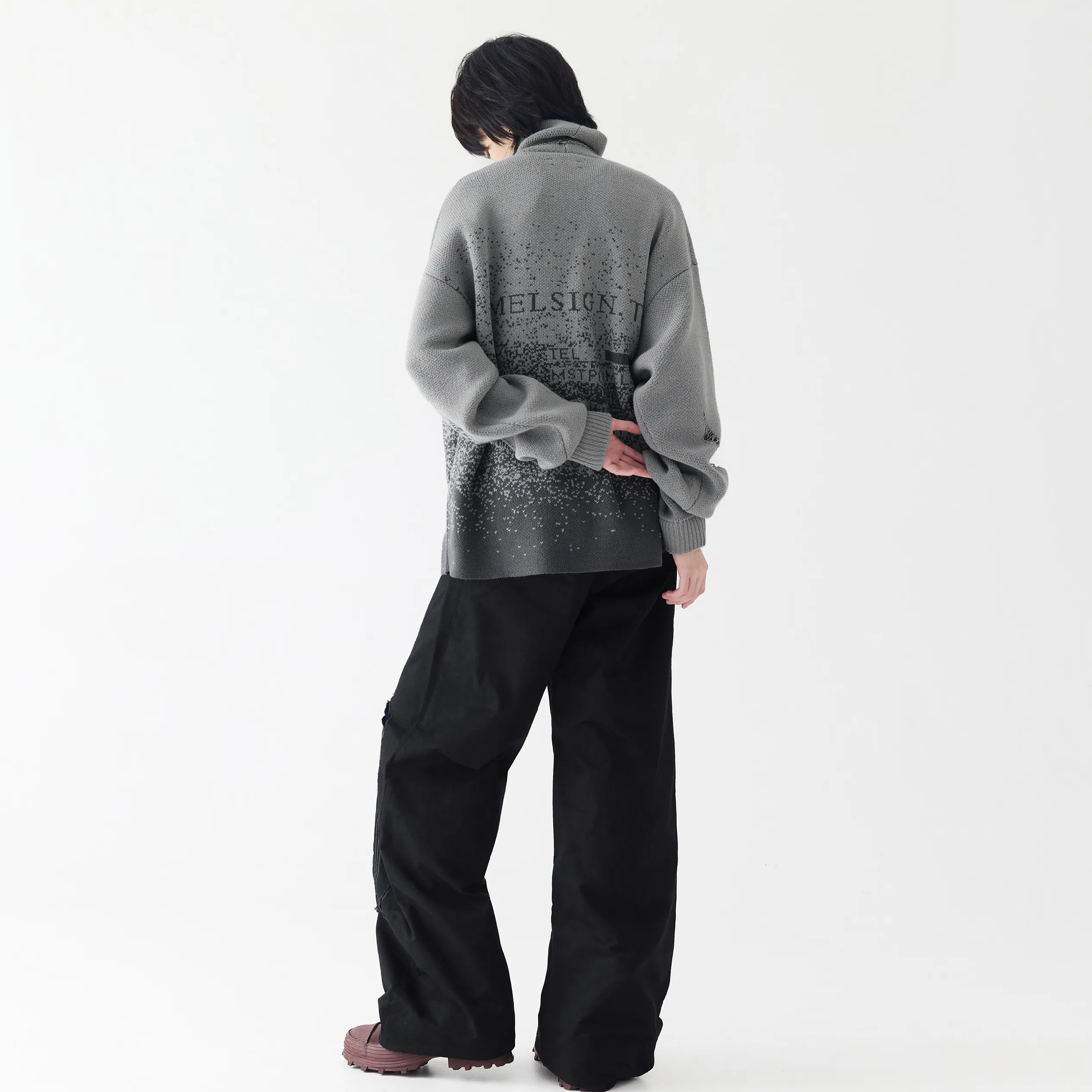 MELSIGN Patch Curved Pants