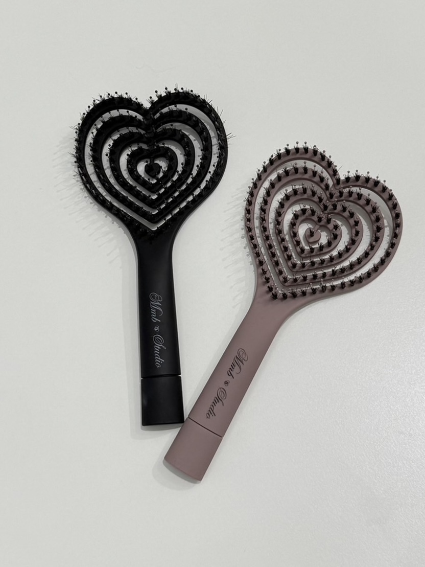 品牌愛心魔法按摩梳
