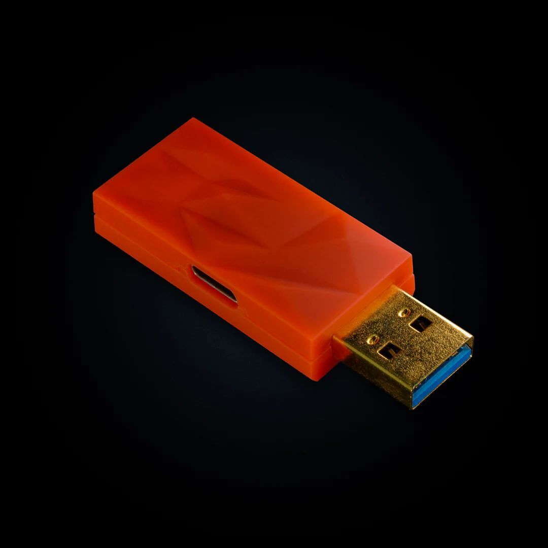 英國 iFi – iDefender+ 抗回路噪音 USB 轉接器