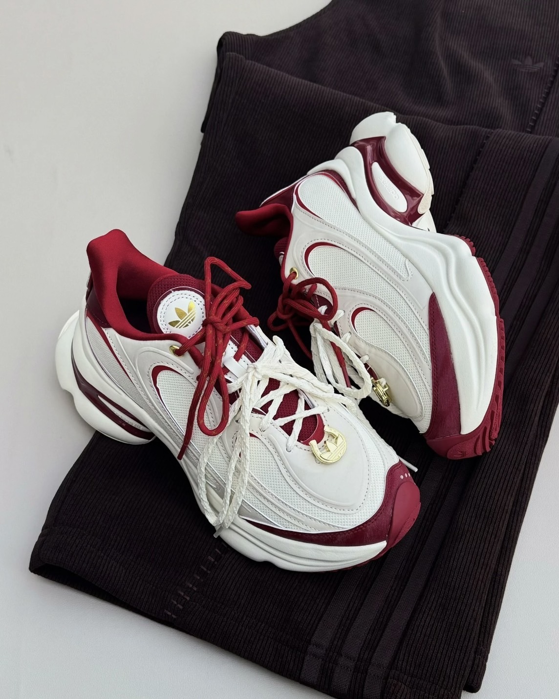 ADIDAS ORIGINALS CNY X OZVENUZ 紅白 米白 馬年限定 老爹鞋 厚底增高 巴黎世家平替 女鞋