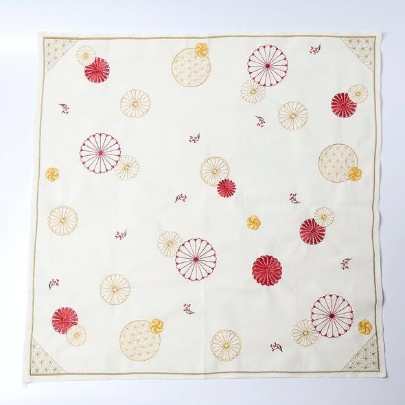 【迎春限定】刺繡萬用布 菊花南天