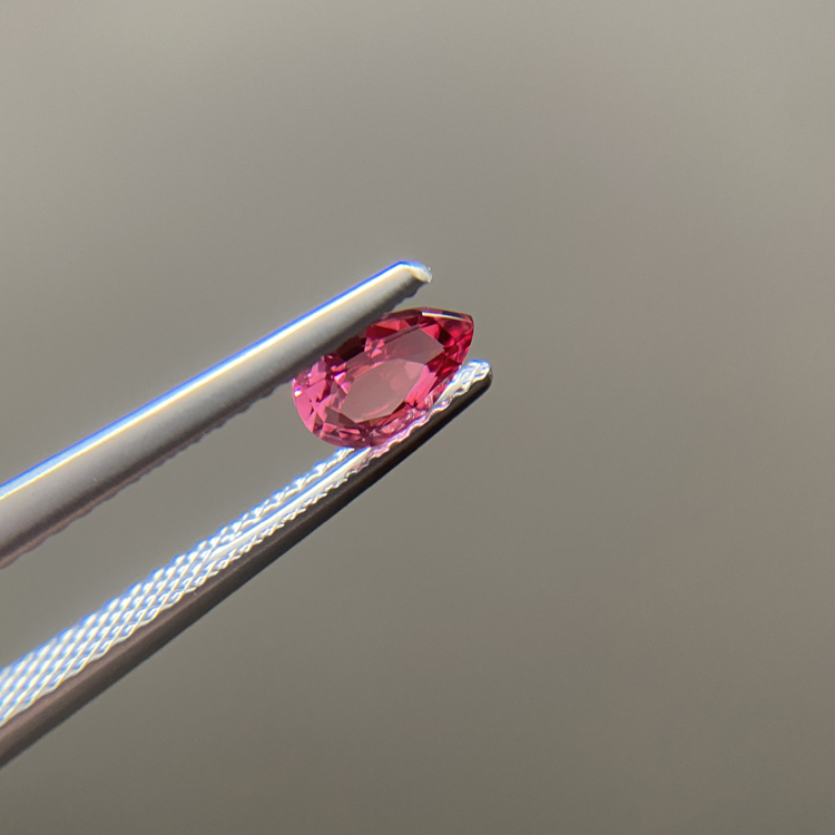 尖晶石 Spinel/0.60克拉