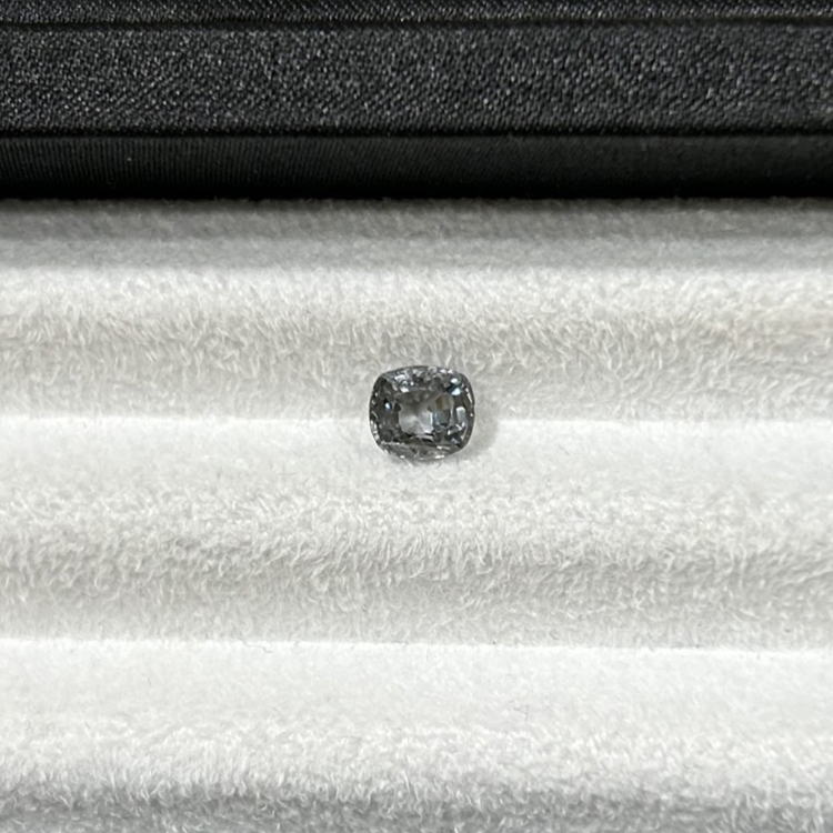 尖晶石 Spinel/1.00克拉