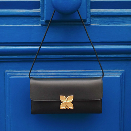 1FL0104-194 [FLEURON] Hortensia Clutch Noir Lisse #MAF19VL0303BLK (EU)