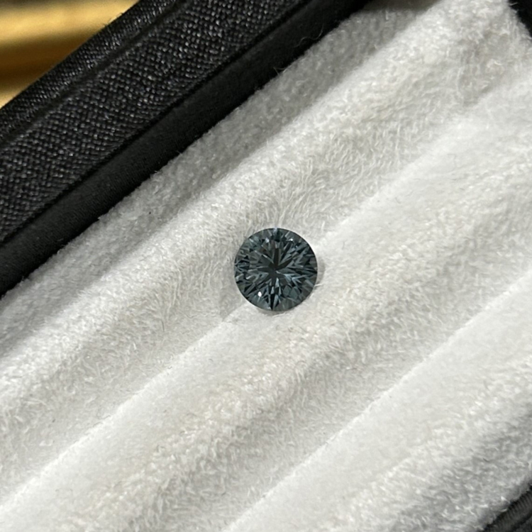 尖晶石 Spinel/1.18克拉