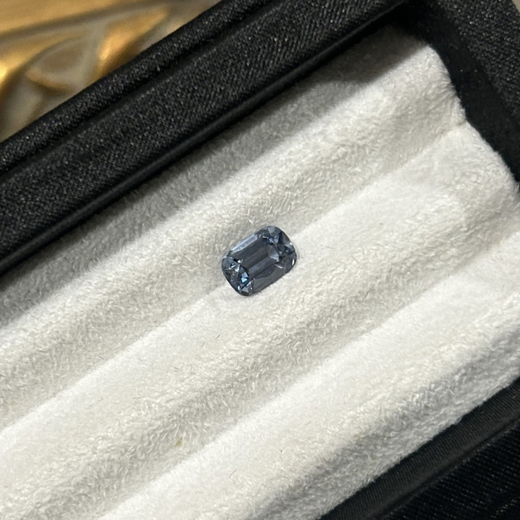 尖晶石 Spinel/1.32克拉