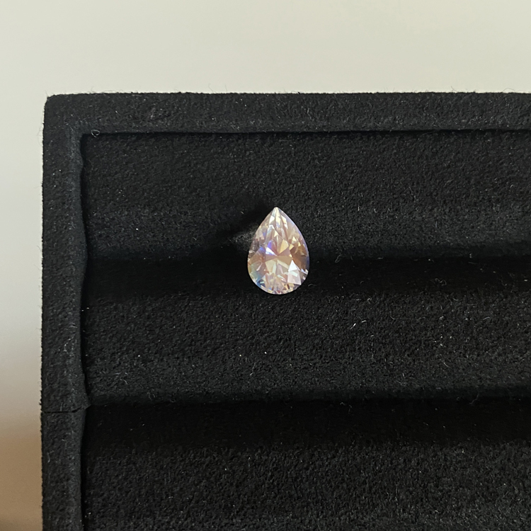 彩虹月光石 Rainbow Moonstone/1.65克拉