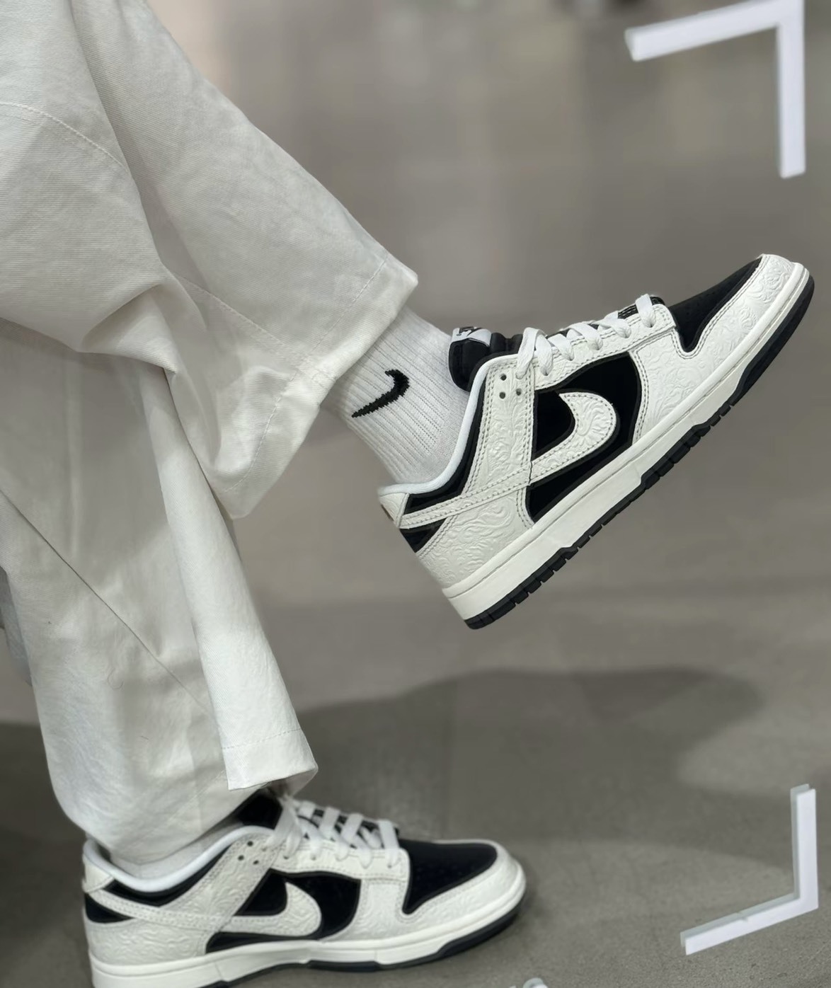 【預購】Nike Dunk Low 馬年 黑白 熊貓 新年限定  浮雕 女鞋 IF3944-001