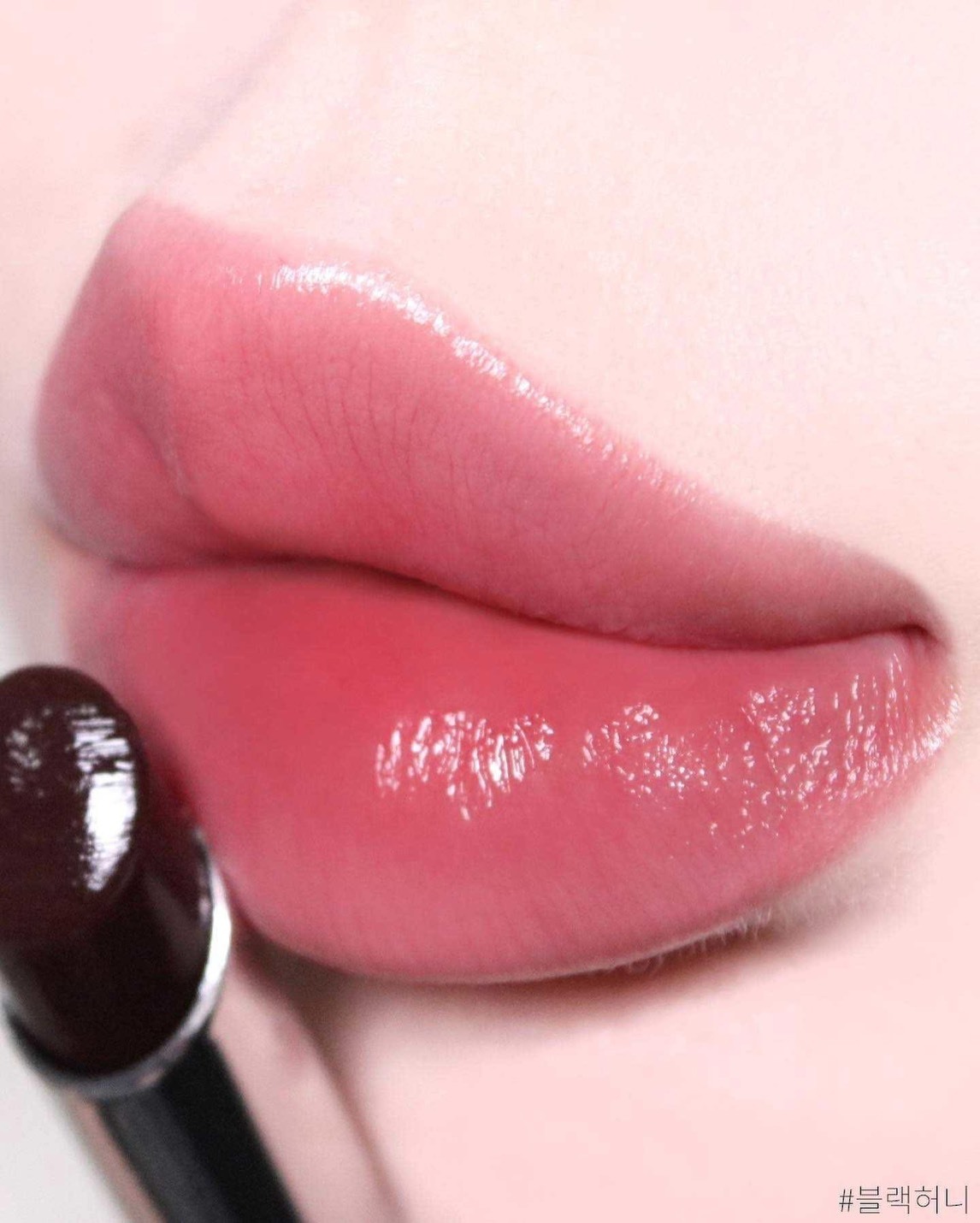 Clinique 倩碧 黑蜜漿果潤唇膏