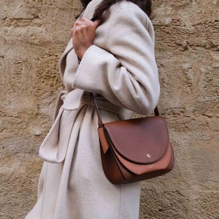 1FL0104-294 [FLEURON] Magnolia Marron Caramel #MAF01VG1140BWC (EU)