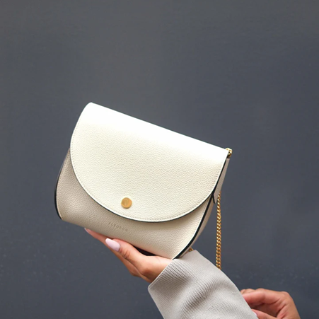 1FL0104-301 [FLEURON] Mini Magnolia Crème #MAF17VG0604CRM (EU)