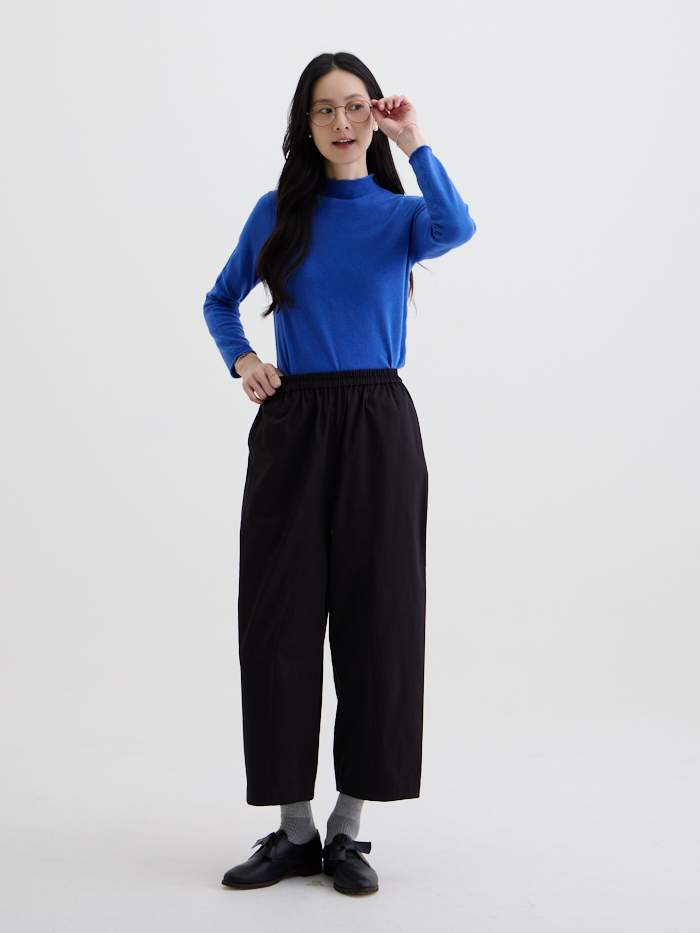 黑潮九分弧線寬褲-墨黑