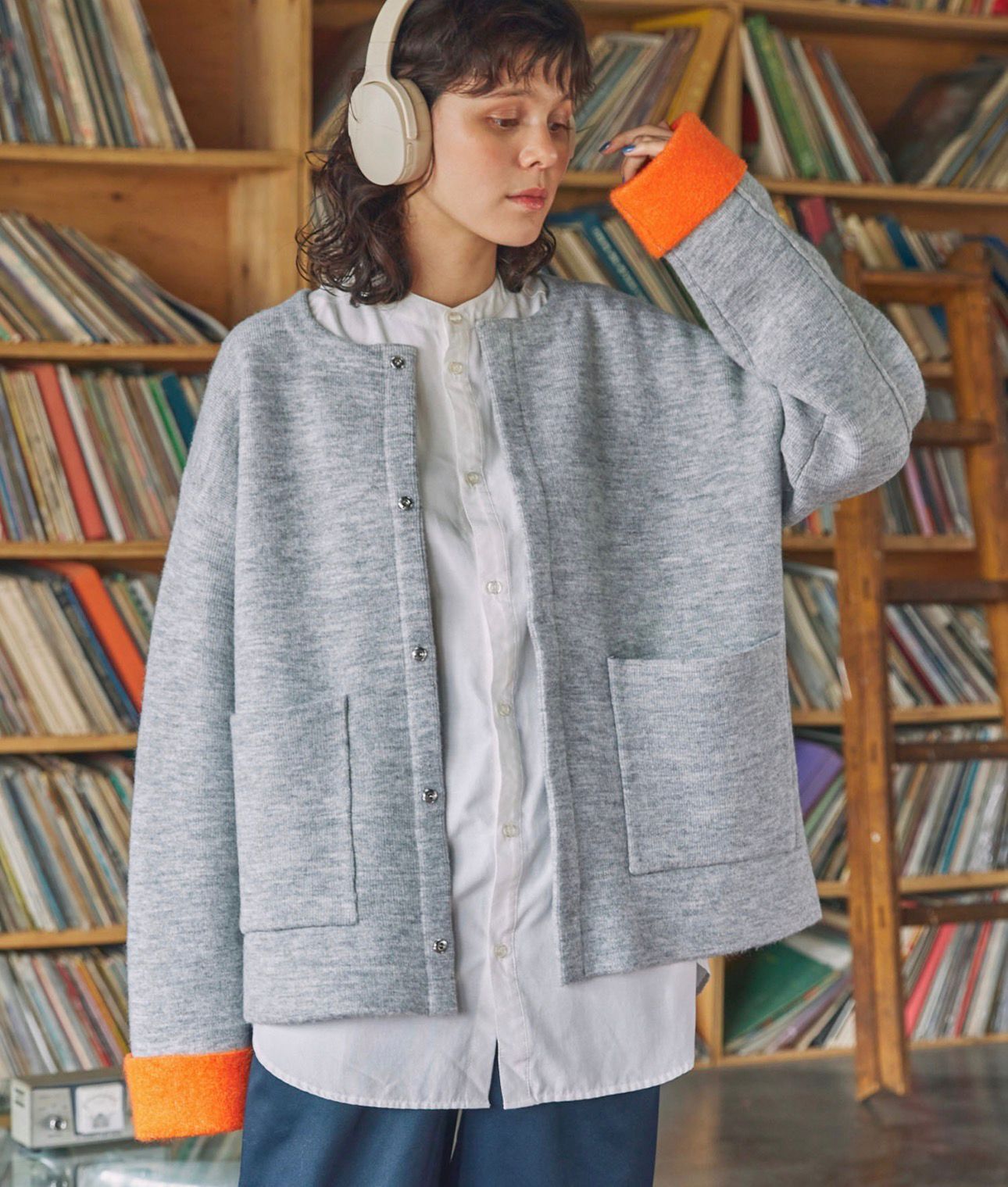 【預購】JN010211 MONO-MART 雙面同色無領針織外套